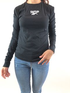 Sweater  Reebok